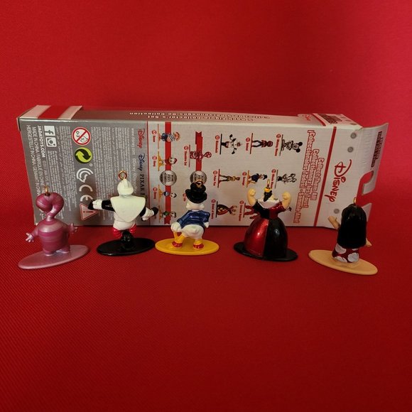 Jada Disney Scrooge Queen of Hearts Chesire Cat Lilo Gizmoduck 5 Figure Pack - Picture 2 of 12